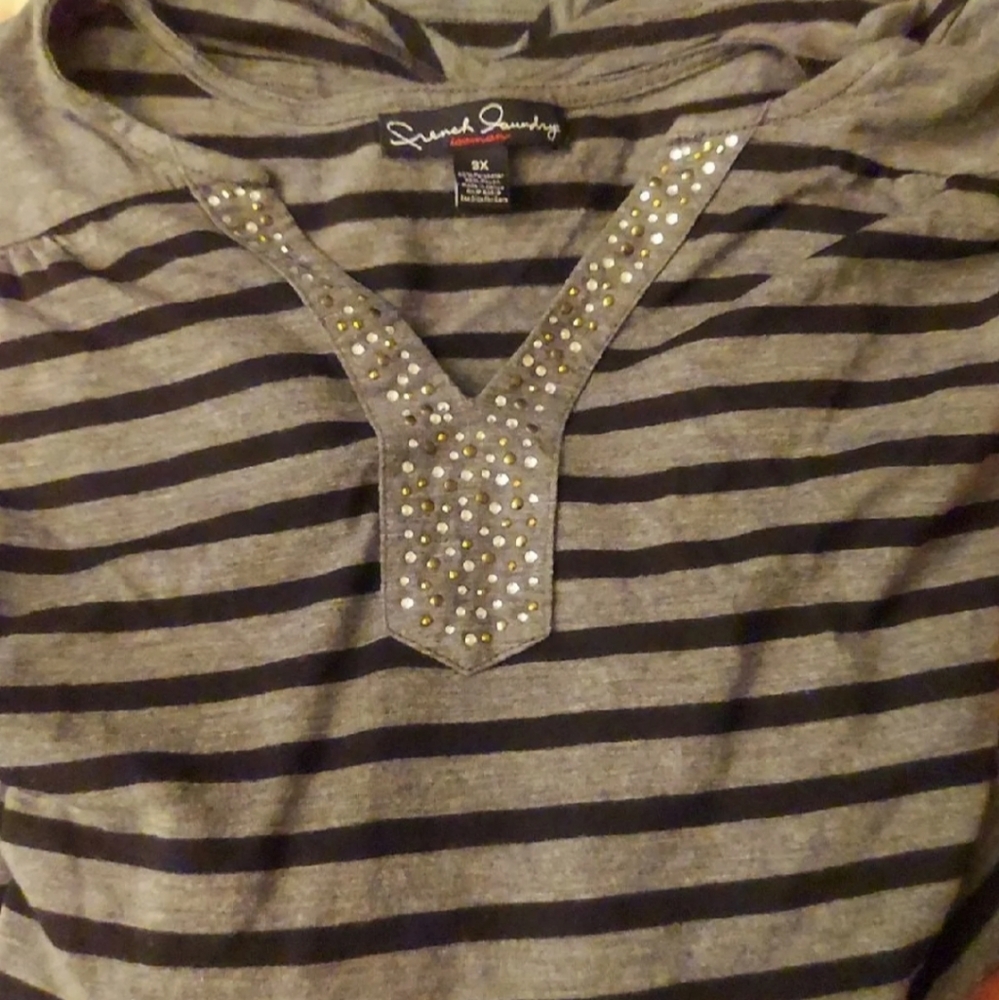 3/4 length top